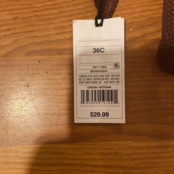 Shade & Shore Bikini Top size 36C. (BY) - Picture 5 of 5